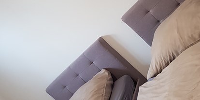 Monteurwohnung - TV - Delbrück - Schlafzimmer mit Einzelbetten - netroom`S